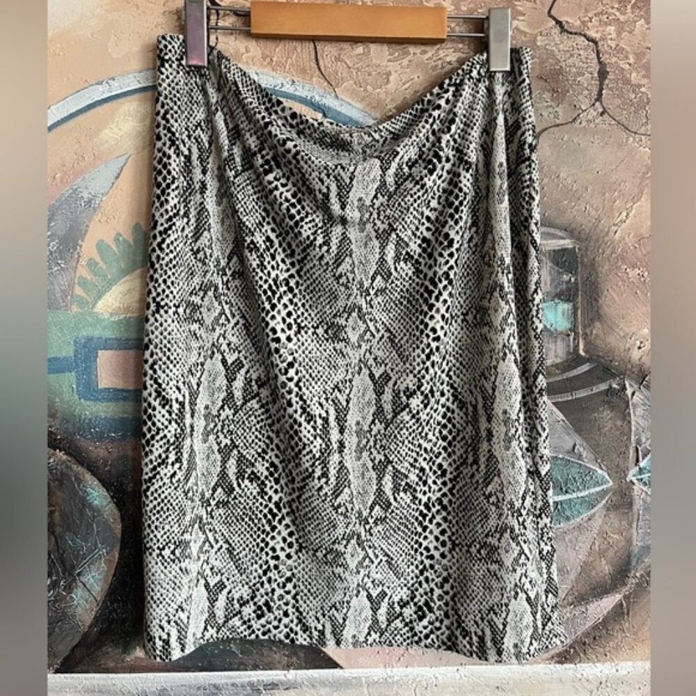 Norma Kamali stretchy jersey Snakeskin Print Skirt size large